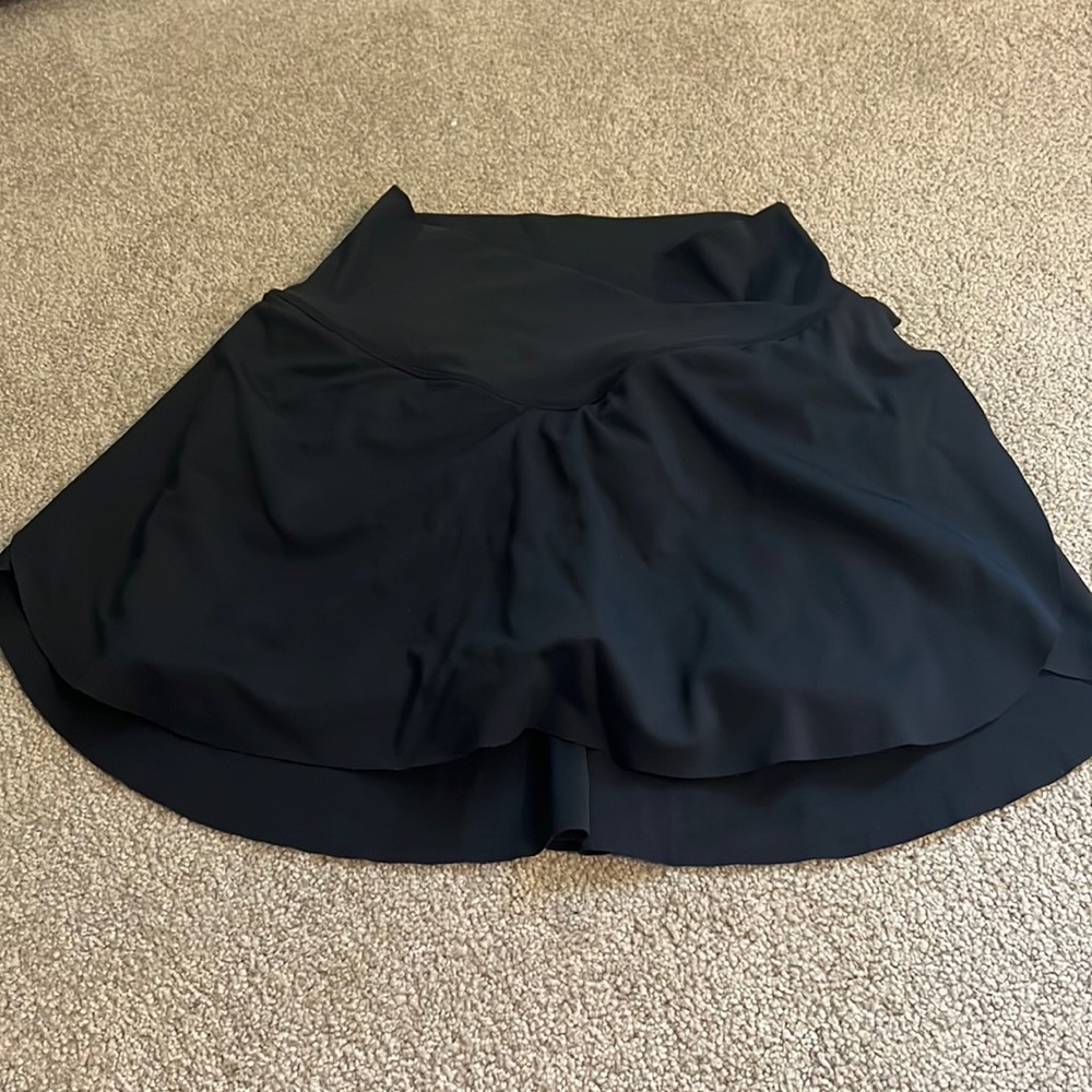HALARA black skirt with built in shorts size small
